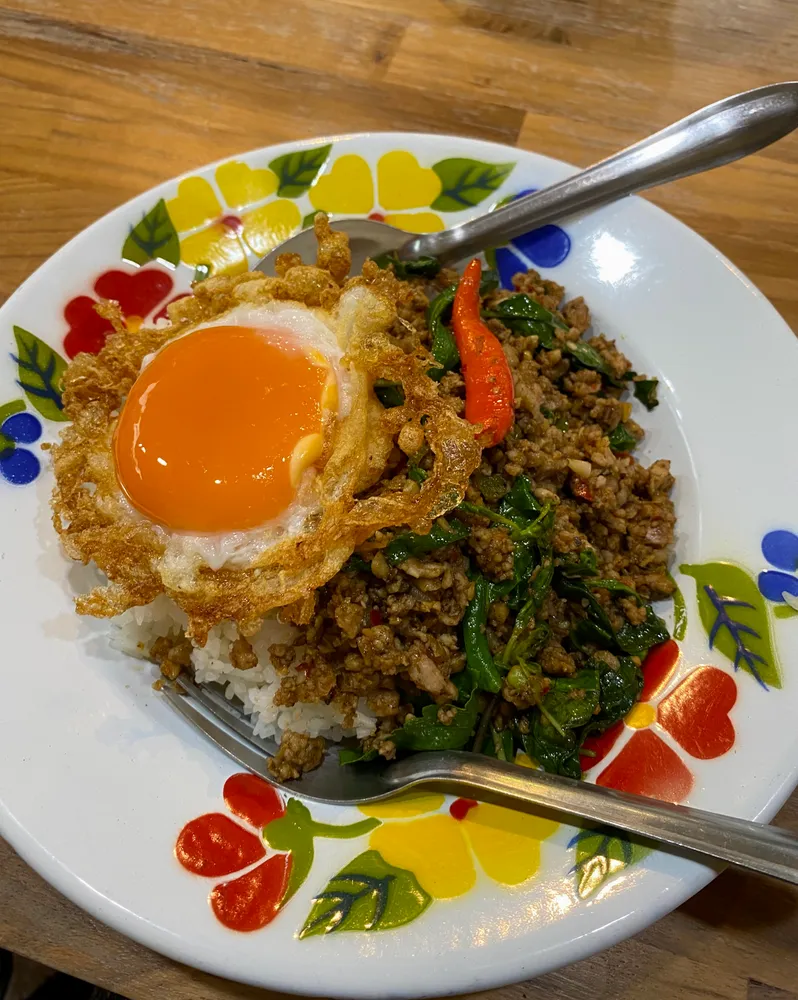 Pad kra pao (basil stir-fry) in Bangkok